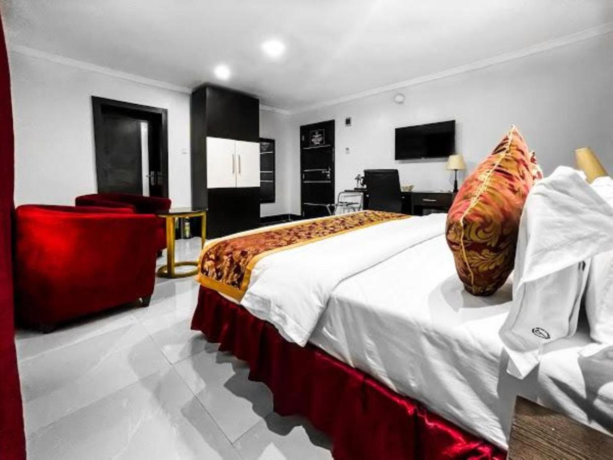 Pasadena Suites Lekki Dış mekan fotoğraf